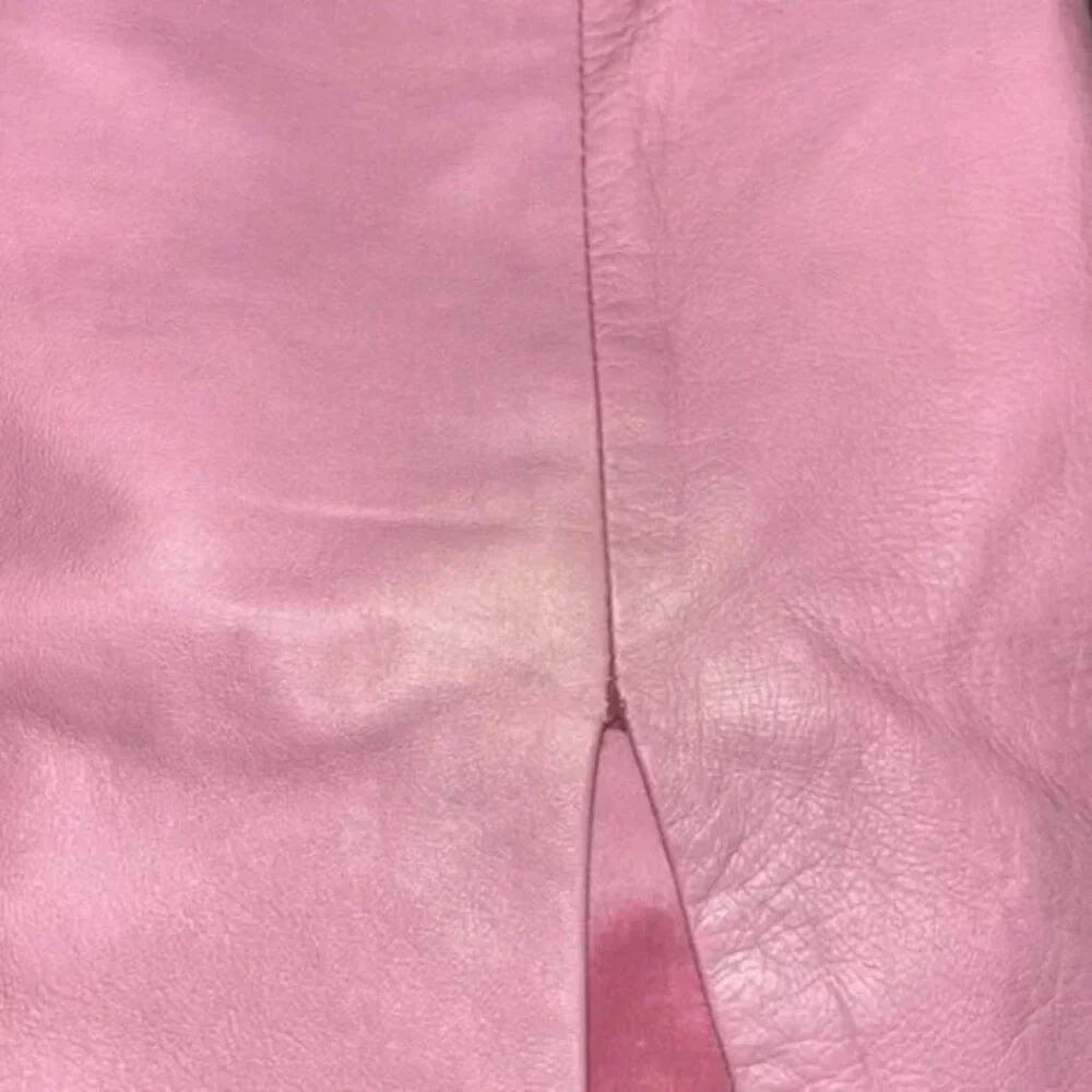 Blush Pink Vintage Leather Mini Skirt – Made in Italy, Y2K Vibes - Picture 7 of 7